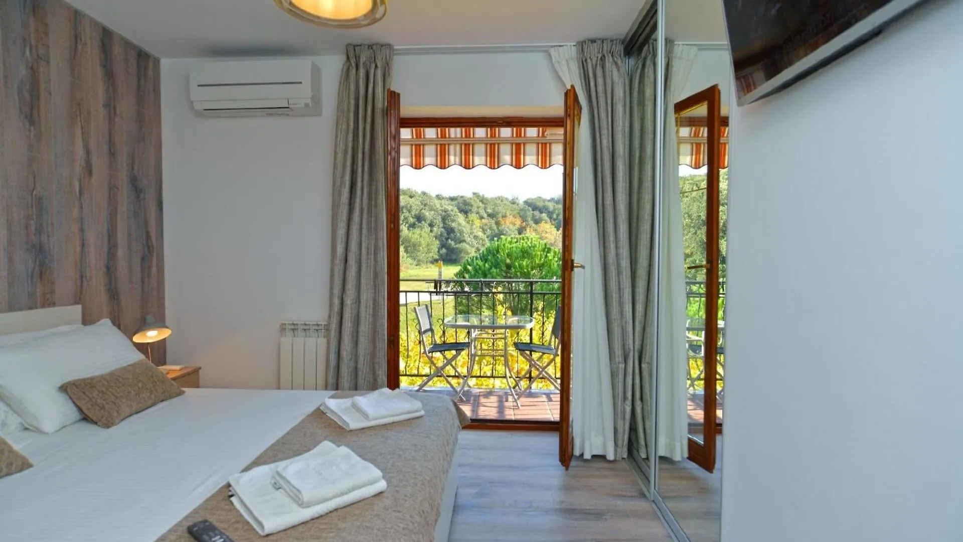 Apartment Ferienwohnung Fuer 6 Personen Ca 60 Qm In Vrsar, Istrien Istrische Riviera